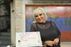 Деляна Маринова - Джуджи, ко-водеща в НА КАФЕ по Nova TV